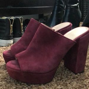 Aldo ONYX RED block heel mules